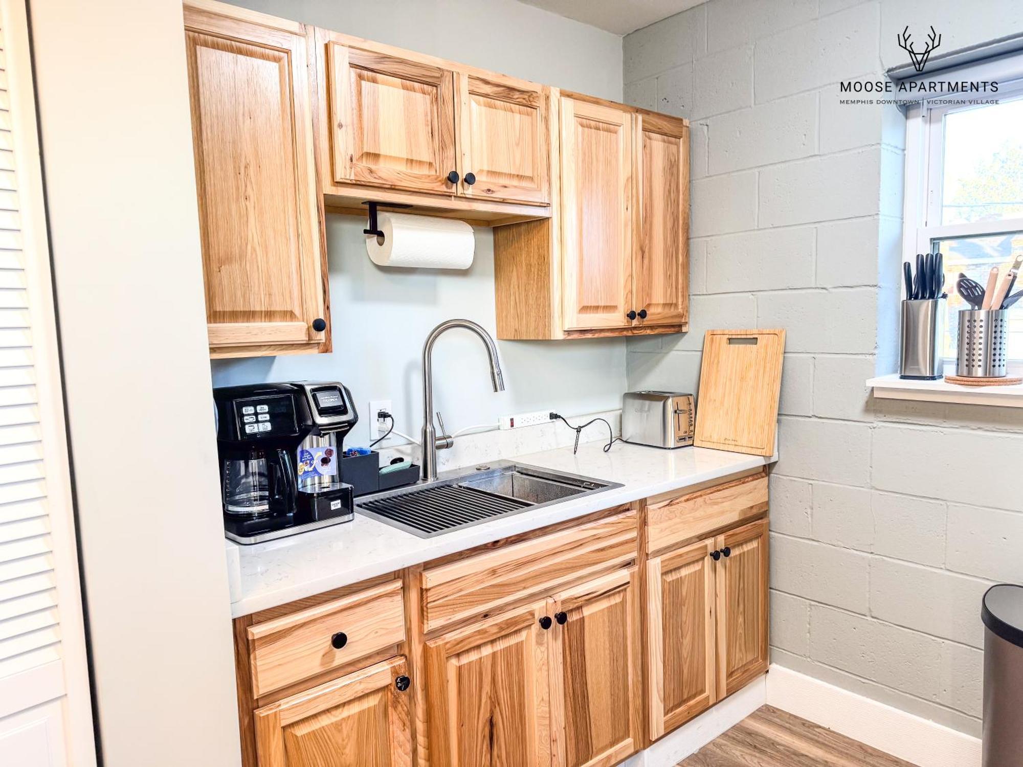 Appartamento The Moose #12 - Brand New Modern Luxe Loft With Free Parking, King Bed & Fast Wifi Memphis Esterno foto
